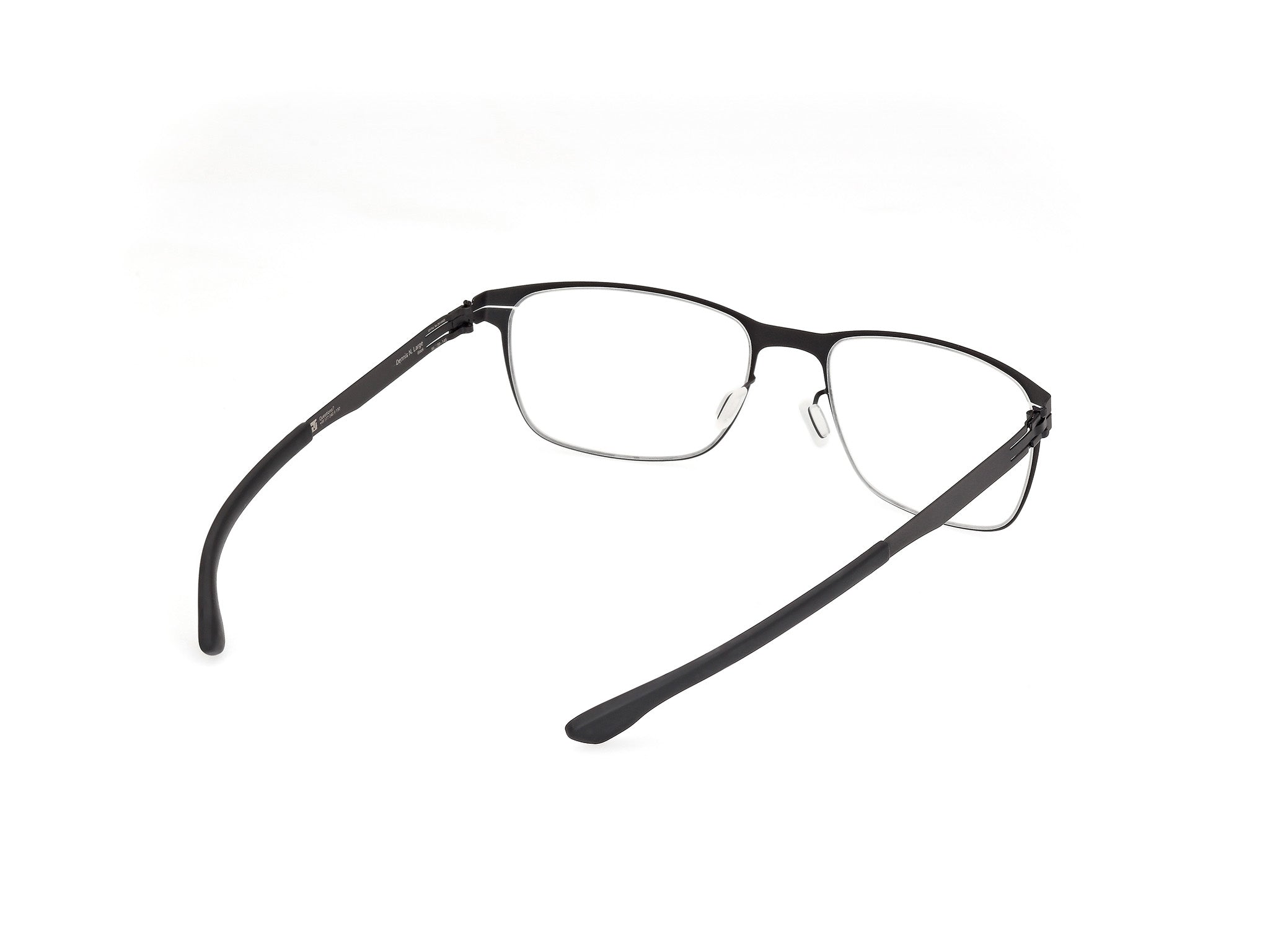 IC! BERLIN IC5006 DENNIS N. LARGE 002 56