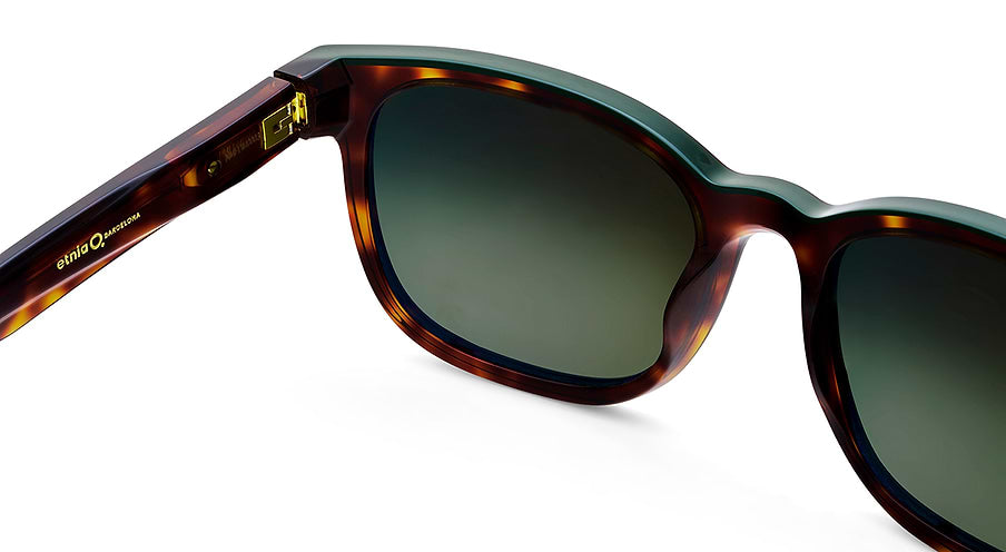 ETNIA BARCELONA LUZON SUN HVGR 55