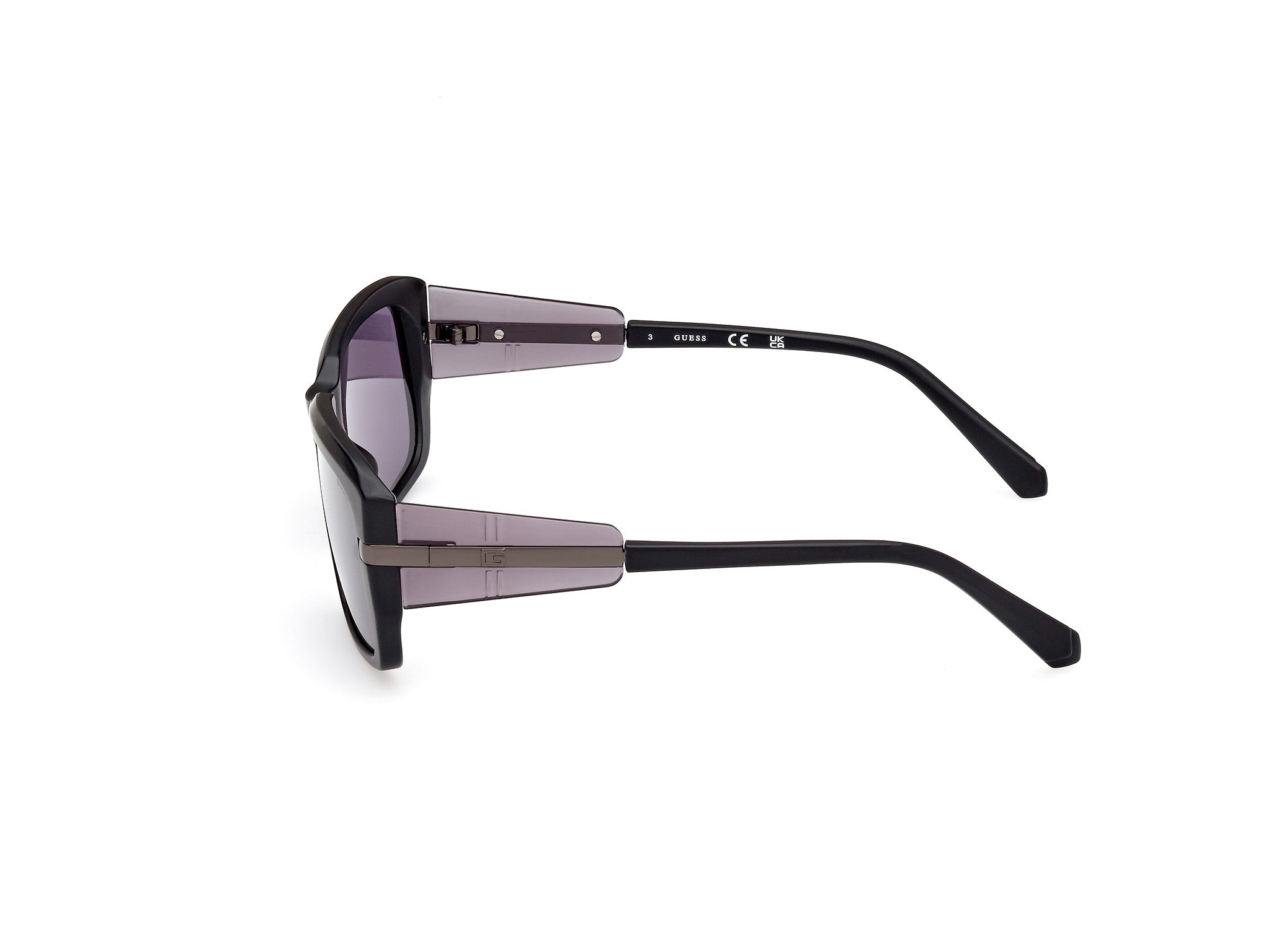 GUESS GU00090 02Y 60